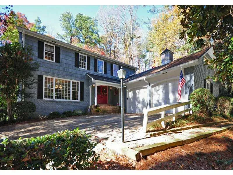 520 Bridgewater Drive Nw, Atlanta, Georgia 30328, 5 Bedrooms Bedrooms, ,3 BathroomsBathrooms,Residential,Sold,520 Bridgewater Drive Nw,4297526