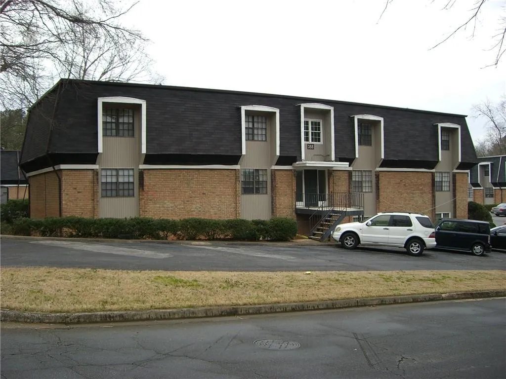 355 Winding River Drive Unit F, Sandy Springs, Georgia 30350, 3 Bedrooms Bedrooms, ,2 BathroomsBathrooms,Residential,Sold,355 Winding River Drive Unit F,5650521