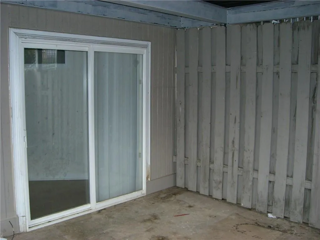 355 Winding River Drive Unit F, Sandy Springs, Georgia 30350, 3 Bedrooms Bedrooms, ,2 BathroomsBathrooms,Residential,Sold,355 Winding River Drive Unit F,5650521