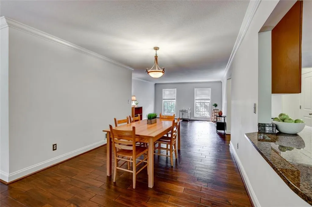 750 Dalrymple Road Unit A2, Atlanta, Georgia 30328, 2 Bedrooms Bedrooms, ,2 BathroomsBathrooms,Residential,Sold,750 Dalrymple Road Unit A2,6951055