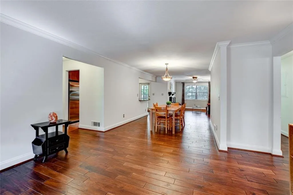 750 Dalrymple Road Unit A2, Atlanta, Georgia 30328, 2 Bedrooms Bedrooms, ,2 BathroomsBathrooms,Residential,Sold,750 Dalrymple Road Unit A2,6951055