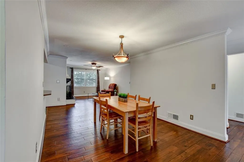 750 Dalrymple Road Unit A2, Atlanta, Georgia 30328, 2 Bedrooms Bedrooms, ,2 BathroomsBathrooms,Residential,Sold,750 Dalrymple Road Unit A2,6951055