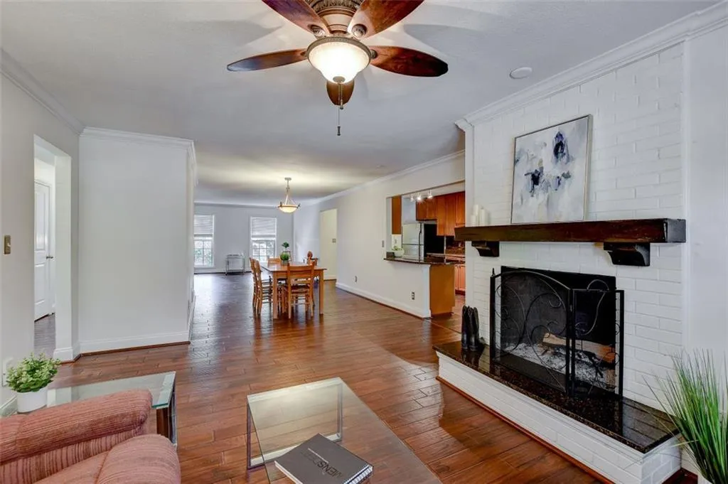750 Dalrymple Road Unit A2, Atlanta, Georgia 30328, 2 Bedrooms Bedrooms, ,2 BathroomsBathrooms,Residential,Sold,750 Dalrymple Road Unit A2,6951055