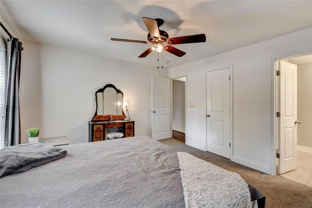 750 Dalrymple Road Unit A2, Atlanta, Georgia 30328, 2 Bedrooms Bedrooms, ,2 BathroomsBathrooms,Residential,Sold,750 Dalrymple Road Unit A2,6951055