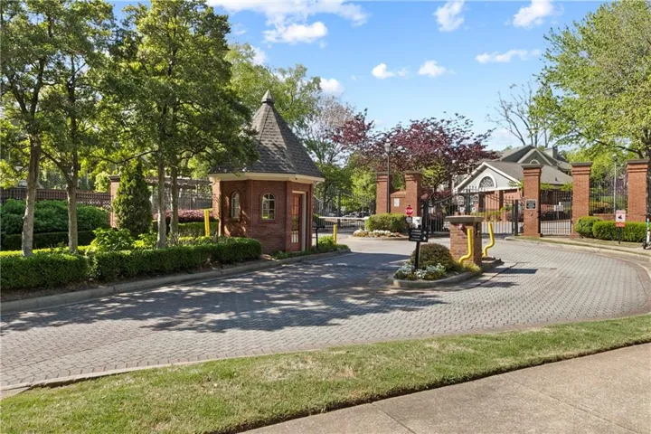 524 Mcgill Place Ne Unit 524, Atlanta, Georgia 30312