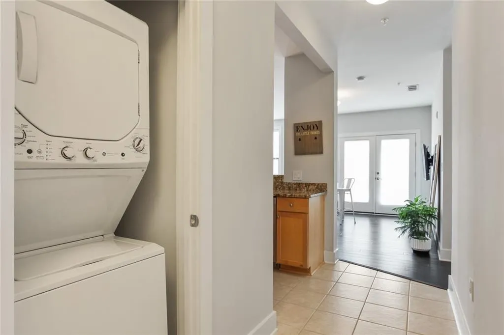 799 Hammond Drive Ne Unit 329, Sandy Springs, Georgia 30328, 2 Bedrooms Bedrooms, ,2 BathroomsBathrooms,Residential,Sold,799 Hammond Drive Ne Unit 329,6933071