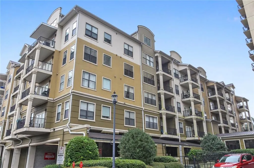 799 Hammond Drive Ne Unit 329, Sandy Springs, Georgia 30328, 2 Bedrooms Bedrooms, ,2 BathroomsBathrooms,Residential,Sold,799 Hammond Drive Ne Unit 329,6933071