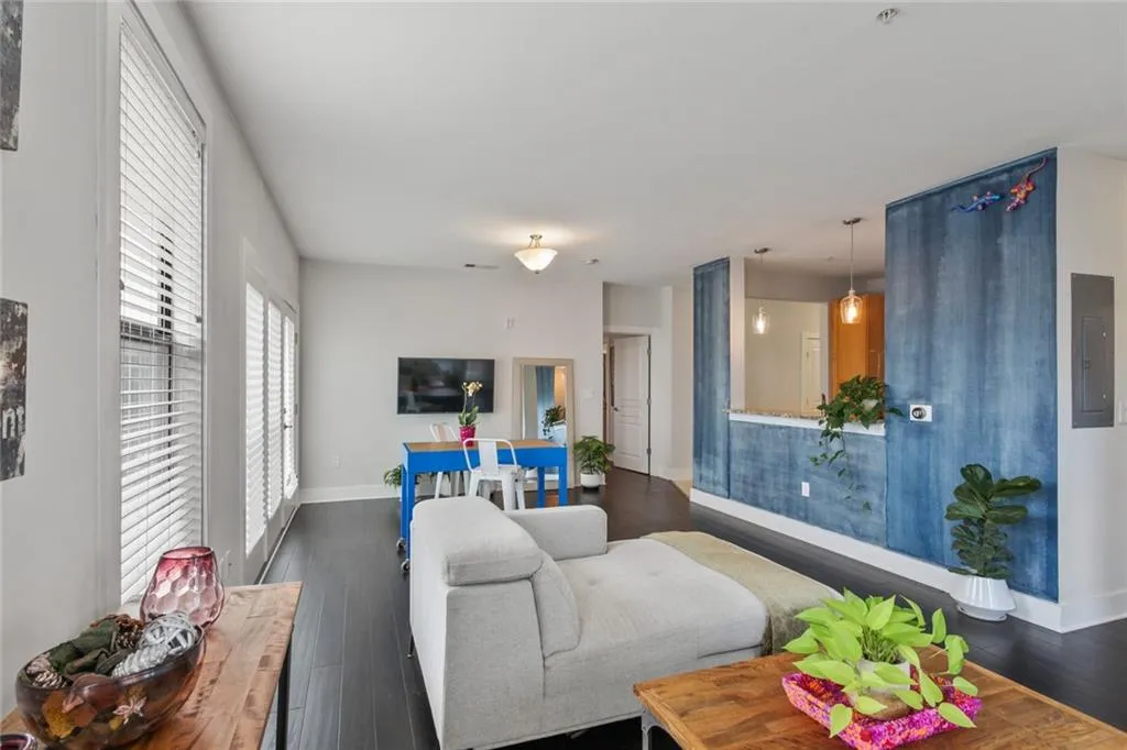 799 Hammond Drive Ne Unit 329, Sandy Springs, Georgia 30328, 2 Bedrooms Bedrooms, ,2 BathroomsBathrooms,Residential,Sold,799 Hammond Drive Ne Unit 329,6933071