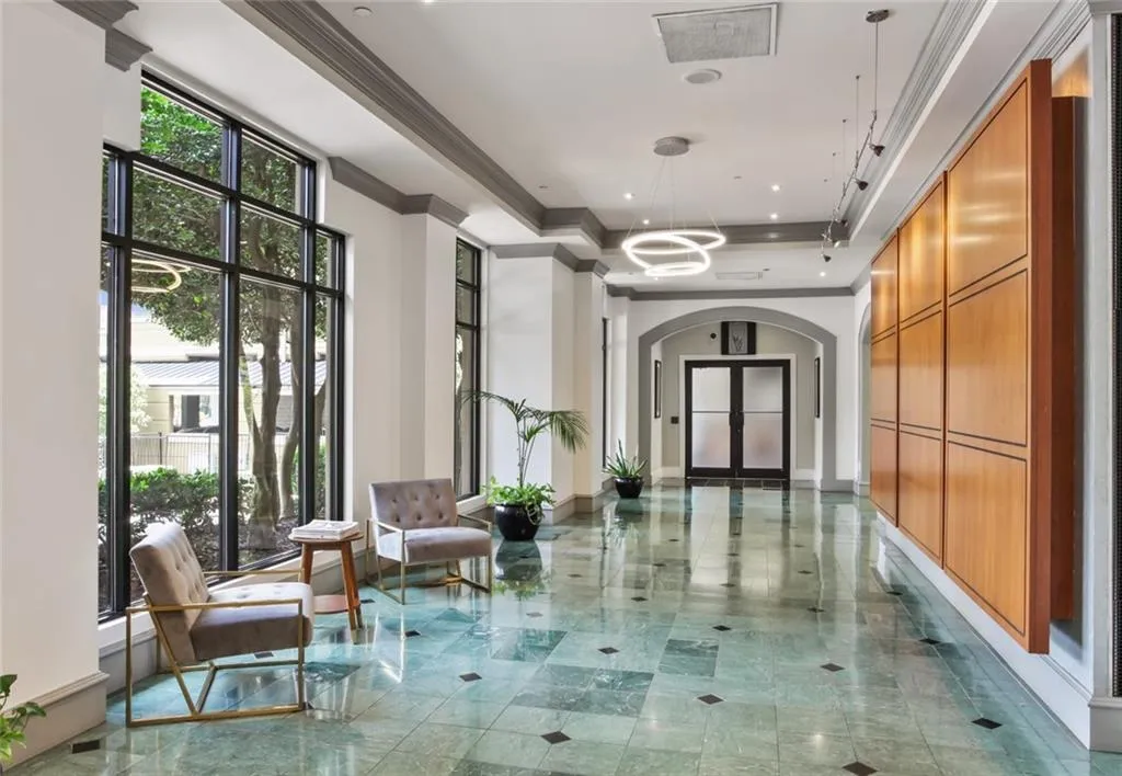 799 Hammond Drive Ne Unit 329, Sandy Springs, Georgia 30328, 2 Bedrooms Bedrooms, ,2 BathroomsBathrooms,Residential,Sold,799 Hammond Drive Ne Unit 329,6933071