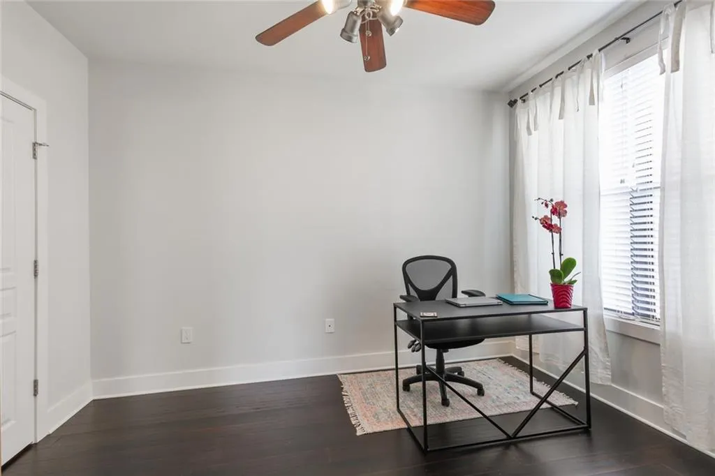 799 Hammond Drive Ne Unit 329, Sandy Springs, Georgia 30328, 2 Bedrooms Bedrooms, ,2 BathroomsBathrooms,Residential,Sold,799 Hammond Drive Ne Unit 329,6933071