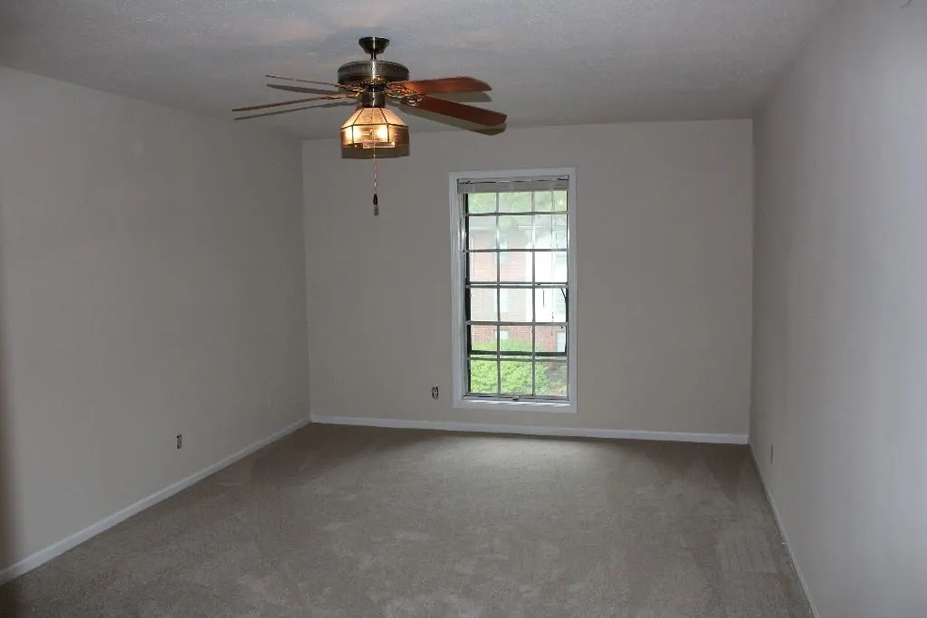 6851 Roswell Road Unit N17, Sandy Springs, Georgia 30328, 3 Bedrooms Bedrooms, ,2 BathroomsBathrooms,Residential,Sold,6851 Roswell Road Unit N17,5570837