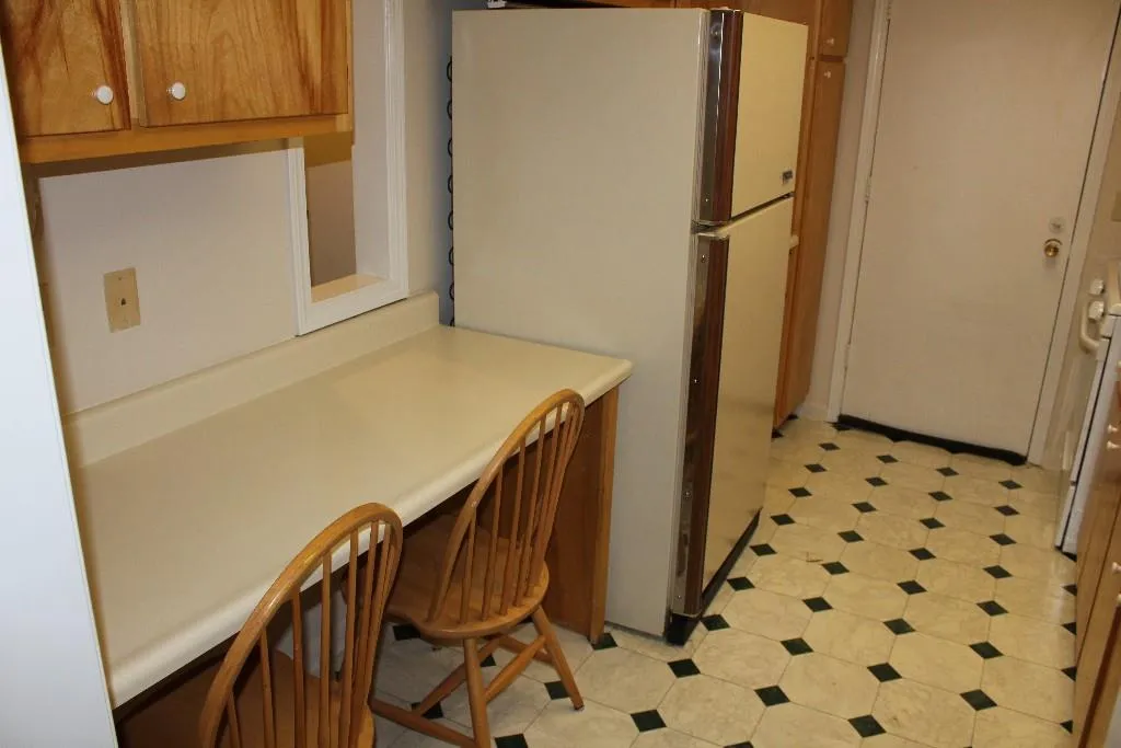 6851 Roswell Road Unit N17, Sandy Springs, Georgia 30328, 3 Bedrooms Bedrooms, ,2 BathroomsBathrooms,Residential,Sold,6851 Roswell Road Unit N17,5570837