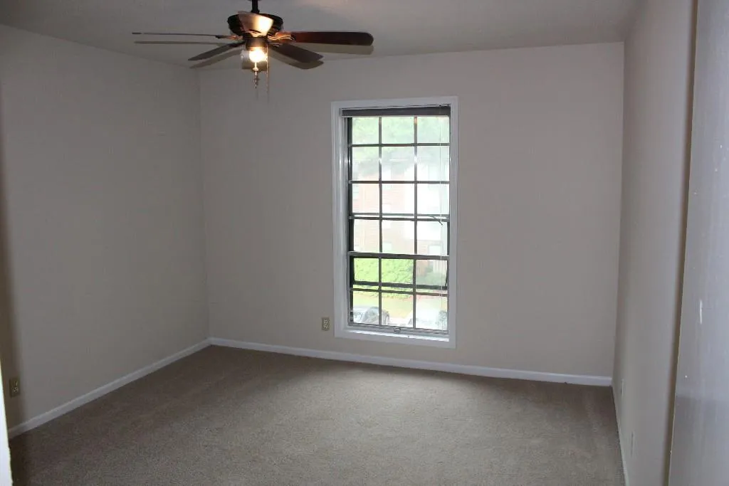 6851 Roswell Road Unit N17, Sandy Springs, Georgia 30328, 3 Bedrooms Bedrooms, ,2 BathroomsBathrooms,Residential,Sold,6851 Roswell Road Unit N17,5570837