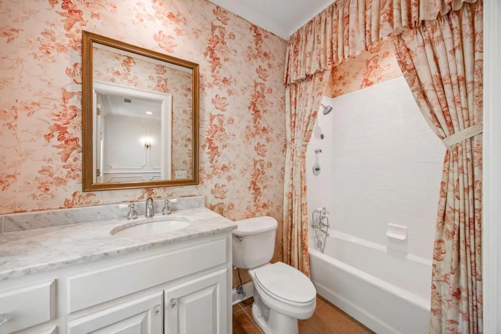 2485 W Wesley Road Nw, Atlanta, Georgia 30327, 7 Bedrooms Bedrooms, 0 ,7 BathroomsBathrooms,Residential,For Sale,2485 W Wesley Road Nw,7795363