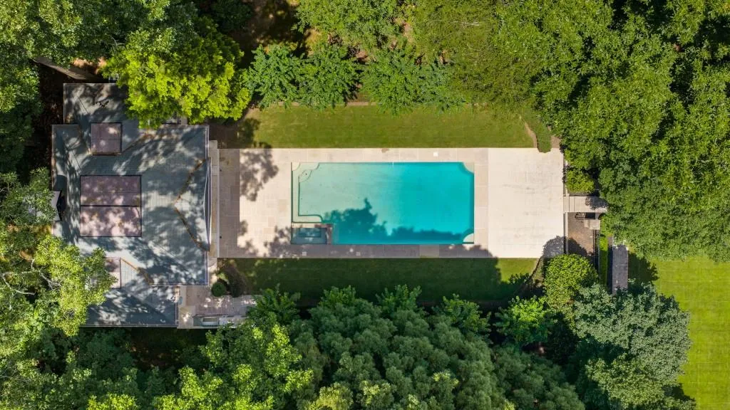 2485 W Wesley Road Nw, Atlanta, Georgia 30327, 7 Bedrooms Bedrooms, 0 ,7 BathroomsBathrooms,Residential,For Sale,2485 W Wesley Road Nw,7795363
