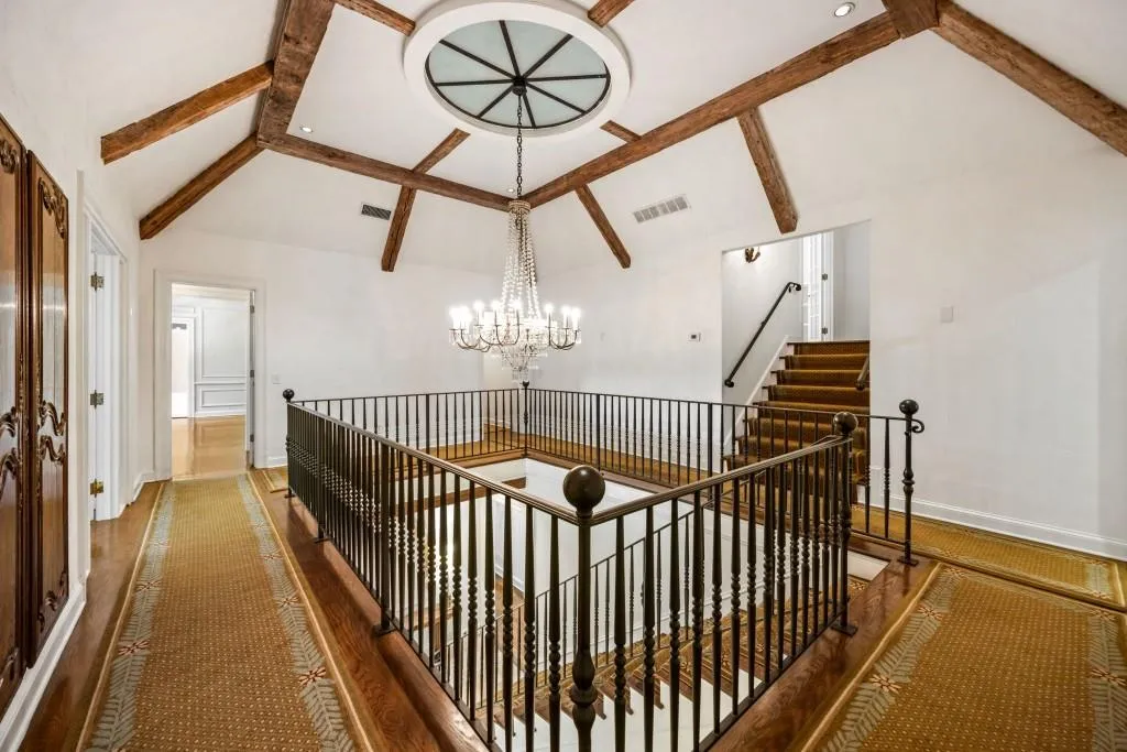 2485 W Wesley Road Nw, Atlanta, Georgia 30327, 7 Bedrooms Bedrooms, 0 ,7 BathroomsBathrooms,Residential,For Sale,2485 W Wesley Road Nw,7795363