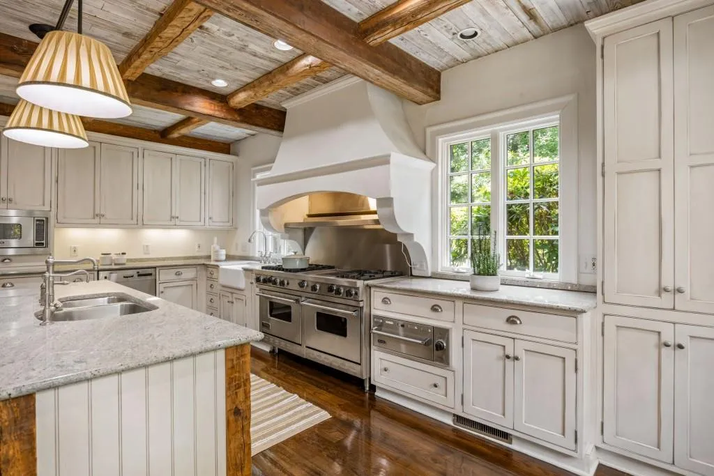 2485 W Wesley Road Nw, Atlanta, Georgia 30327, 7 Bedrooms Bedrooms, 0 ,7 BathroomsBathrooms,Residential,For Sale,2485 W Wesley Road Nw,7795363