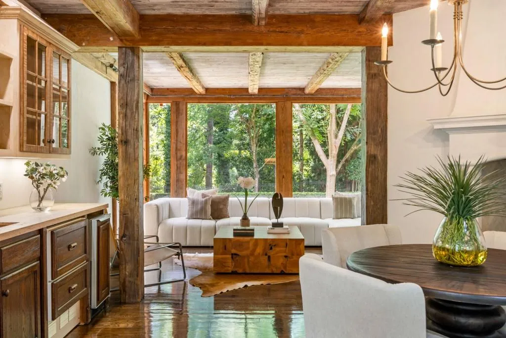 2485 W Wesley Road Nw, Atlanta, Georgia 30327, 7 Bedrooms Bedrooms, 0 ,7 BathroomsBathrooms,Residential,For Sale,2485 W Wesley Road Nw,7795363