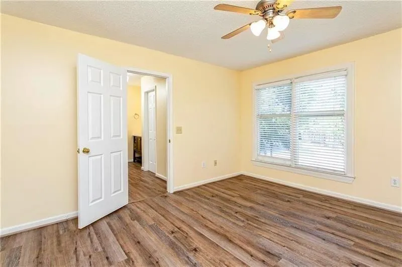 511 Abingdon Way, Sandy Springs, Georgia 30328, 2 Bedrooms Bedrooms, ,2 BathroomsBathrooms,Residential,For Sale,511 Abingdon Way,7764801