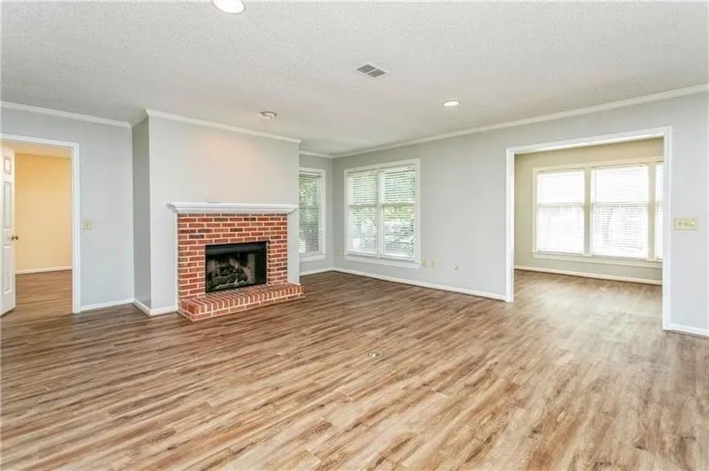 511 Abingdon Way, Sandy Springs, Georgia 30328, 2 Bedrooms Bedrooms, ,2 BathroomsBathrooms,Residential,For Sale,511 Abingdon Way,7764801