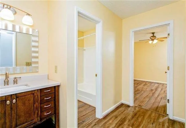 511 Abingdon Way, Sandy Springs, Georgia 30328, 2 Bedrooms Bedrooms, ,2 BathroomsBathrooms,Residential,For Sale,511 Abingdon Way,7764801