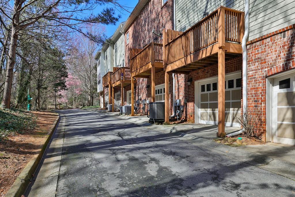 1143 Glenridge Place, Sandy Springs, Georgia 30342, 1 Bedroom Bedrooms, ,1 BathroomBathrooms,Residential,Sold,1143 Glenridge Place,7342971