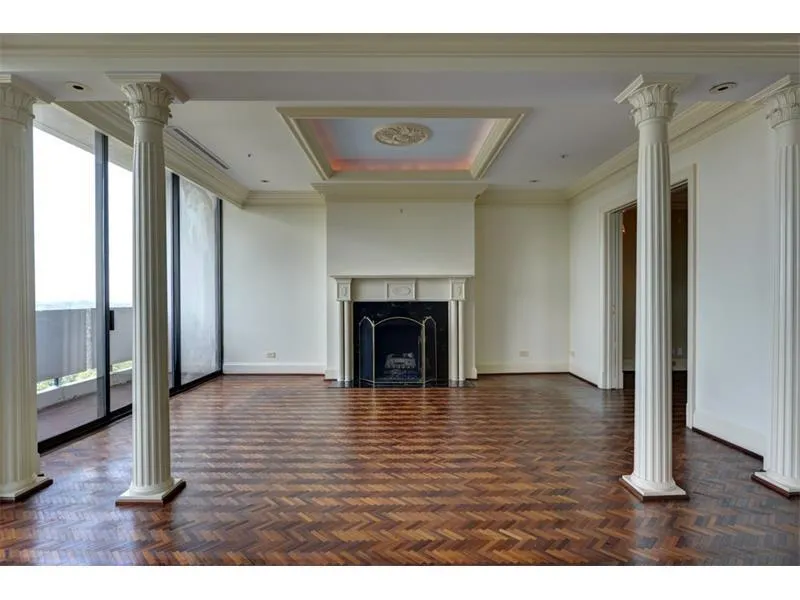 2575 Peachtree Unit 25 A/b, Atlanta, Georgia 30305, 3 Bedrooms Bedrooms, ,3 BathroomsBathrooms,Residential,Sold,2575 Peachtree Unit 25 A/b,5625631