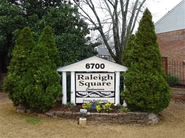 6700 Roswell Road Unit 3d, Sandy Springs, Georgia 30328, 3 Bedrooms Bedrooms, ,2 BathroomsBathrooms,Residential,Sold,6700 Roswell Road Unit 3d,5814542