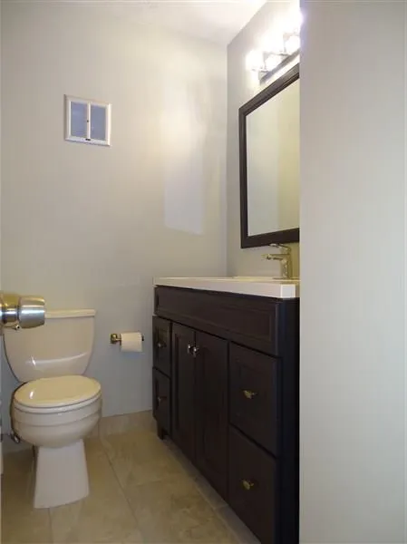 6700 Roswell Road Unit 3d, Sandy Springs, Georgia 30328, 3 Bedrooms Bedrooms, ,2 BathroomsBathrooms,Residential,Sold,6700 Roswell Road Unit 3d,5814542