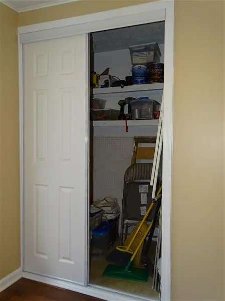 6700 Roswell Road Unit 3d, Sandy Springs, Georgia 30328, 3 Bedrooms Bedrooms, ,2 BathroomsBathrooms,Residential,Sold,6700 Roswell Road Unit 3d,5814542