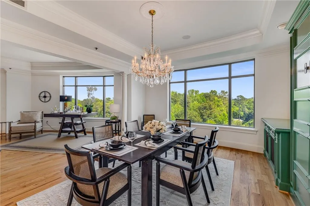 3286 Northside Parkway Nw Unit 903, Atlanta, Georgia 30327, 3 Bedrooms Bedrooms, ,2 BathroomsBathrooms,Residential,For Sale,3286 Northside Parkway Nw Unit 903,7571884