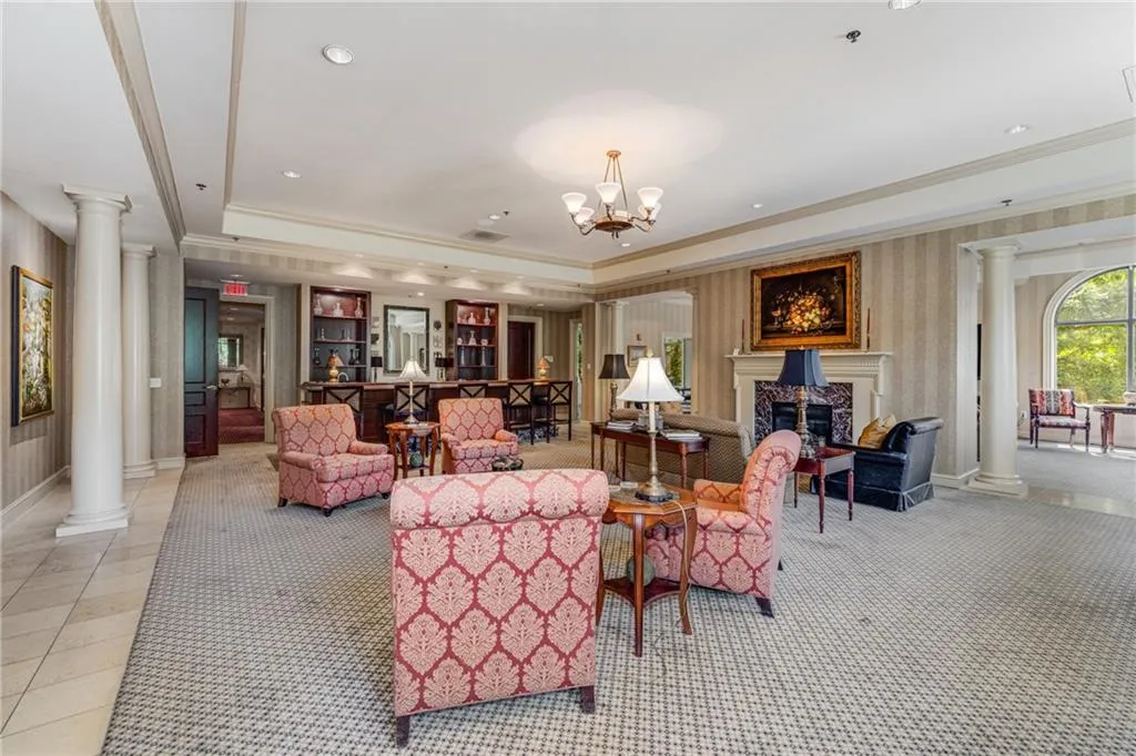 3286 Northside Parkway Nw Unit 903, Atlanta, Georgia 30327, 3 Bedrooms Bedrooms, ,2 BathroomsBathrooms,Residential,For Sale,3286 Northside Parkway Nw Unit 903,7571884