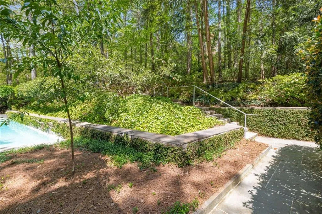 1105 Crest Valley Drive, Sandy Springs, Georgia 30327, 5 Bedrooms Bedrooms, ,4 BathroomsBathrooms,Residential,Sold,1105 Crest Valley Drive,7559839