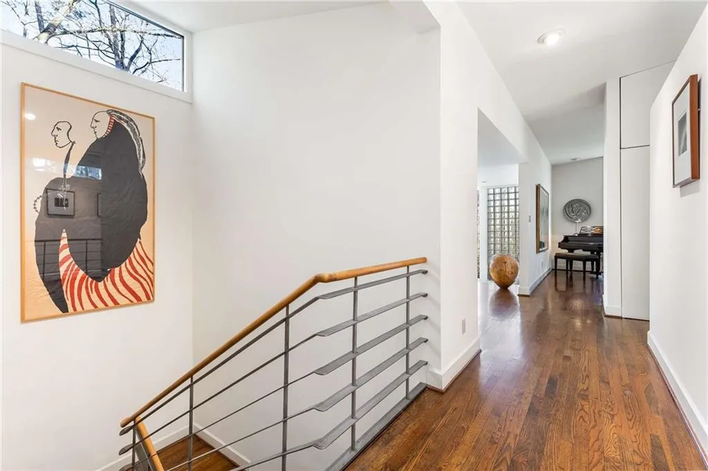 1105 Crest Valley Drive, Sandy Springs, Georgia 30327, 5 Bedrooms Bedrooms, ,4 BathroomsBathrooms,Residential,Sold,1105 Crest Valley Drive,7559839