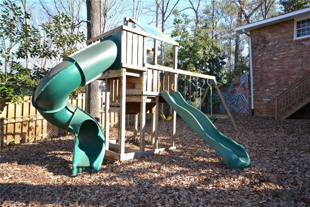 5592 Colton Drive, Sandy Springs, Georgia 30342, 4 Bedrooms Bedrooms, ,3 BathroomsBathrooms,Residential,Sold,5592 Colton Drive,5637539