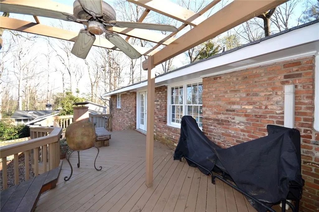 5592 Colton Drive, Sandy Springs, Georgia 30342, 4 Bedrooms Bedrooms, ,3 BathroomsBathrooms,Residential,Sold,5592 Colton Drive,5637539