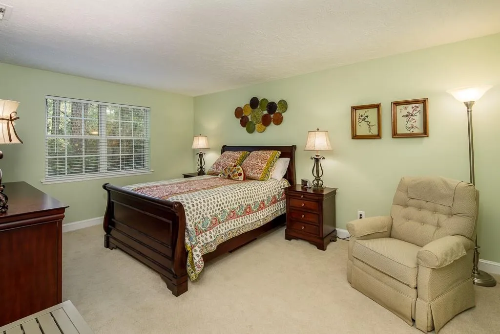 6802 Glenridge Drive Unit B, Sandy Springs, Georgia 30328, 2 Bedrooms Bedrooms, ,2 BathroomsBathrooms,Residential,Sold,6802 Glenridge Drive Unit B,6595911