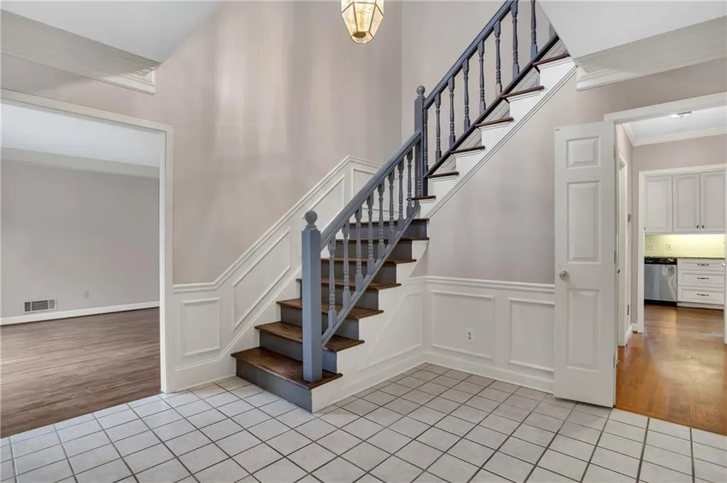 335 Cannady Court, Sandy Springs, Georgia 30350, 5 Bedrooms Bedrooms, ,4 BathroomsBathrooms,Residential,Sold,335 Cannady Court,6730951