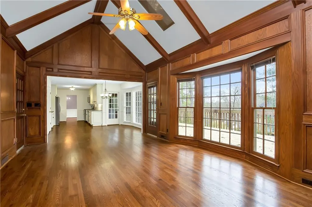 335 Cannady Court, Sandy Springs, Georgia 30350, 5 Bedrooms Bedrooms, ,4 BathroomsBathrooms,Residential,Sold,335 Cannady Court,6730951
