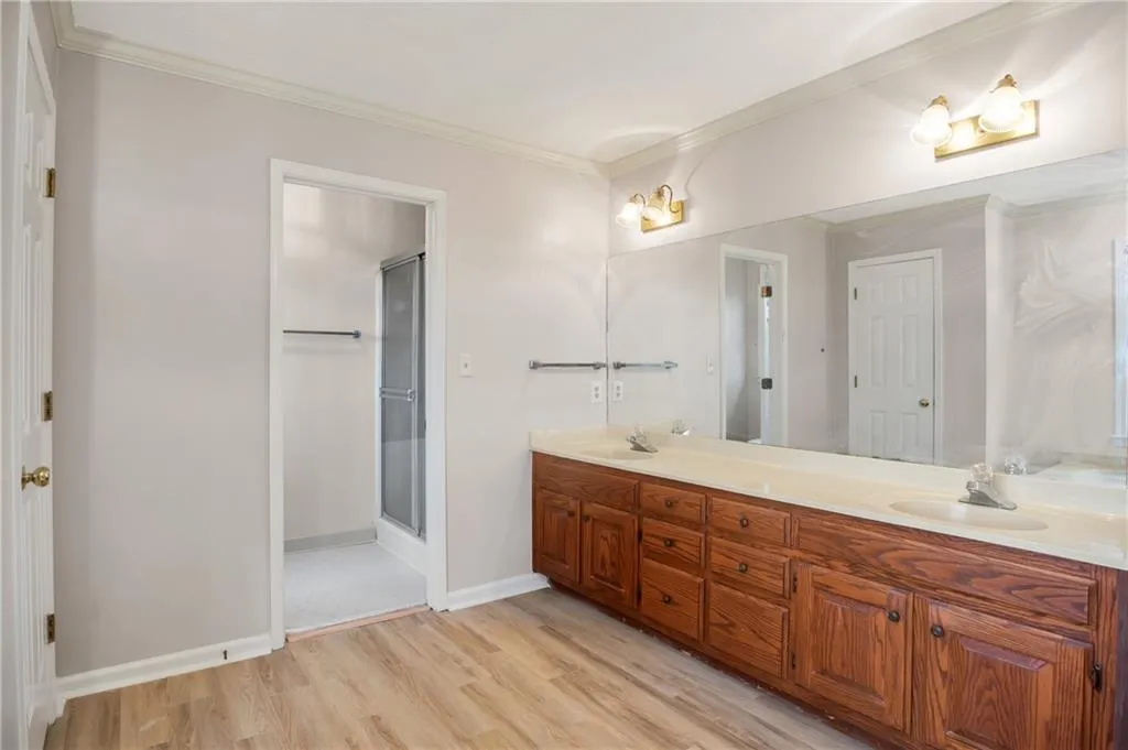 335 Cannady Court, Sandy Springs, Georgia 30350, 5 Bedrooms Bedrooms, ,4 BathroomsBathrooms,Residential,Sold,335 Cannady Court,6730951