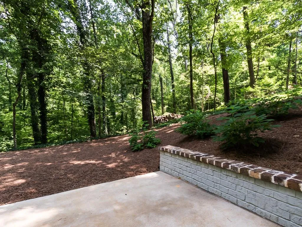 85 Maryeanna Drive, Sandy Springs, Georgia 30342, 6 Bedrooms Bedrooms, ,6 BathroomsBathrooms,Residential,Sold,85 Maryeanna Drive,5896253