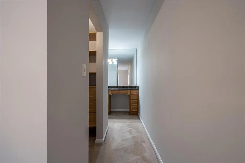 1468 Briarwood Road Ne Unit 806, Atlanta, Georgia 30319, 2 Bedrooms Bedrooms, ,2 BathroomsBathrooms,Residential,For Sale,1468 Briarwood Road Ne Unit 806,7619960