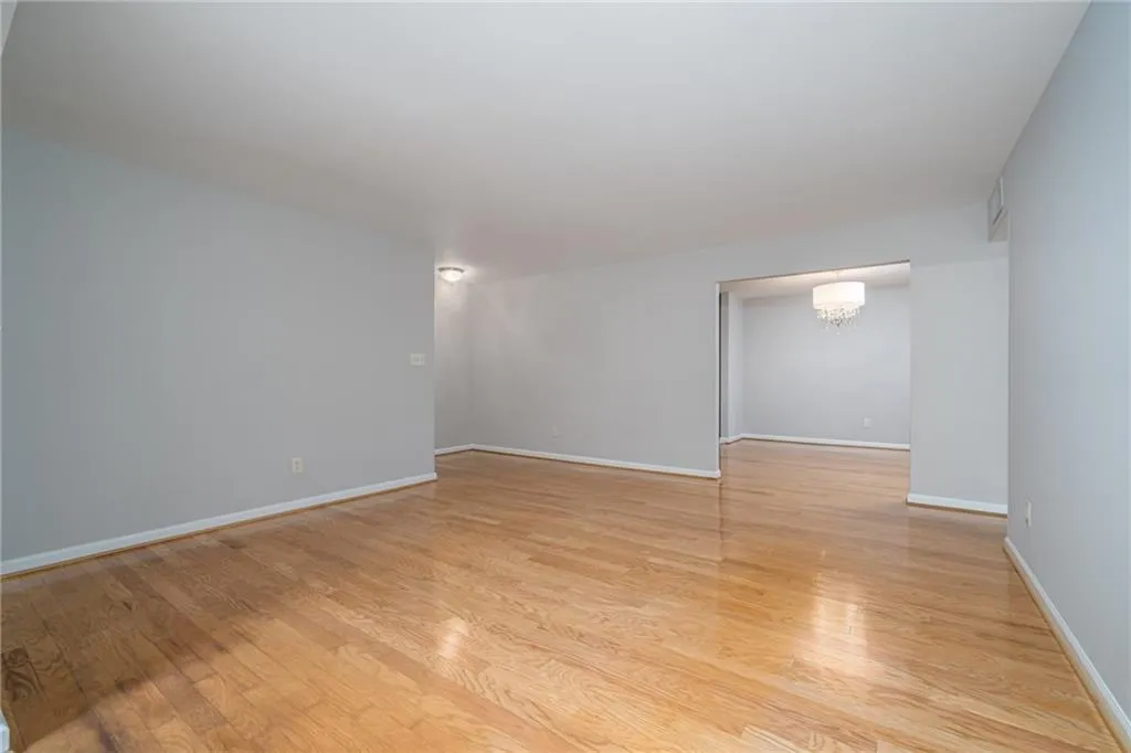 1468 Briarwood Road Ne Unit 806, Atlanta, Georgia 30319, 2 Bedrooms Bedrooms, ,2 BathroomsBathrooms,Residential,For Sale,1468 Briarwood Road Ne Unit 806,7619960
