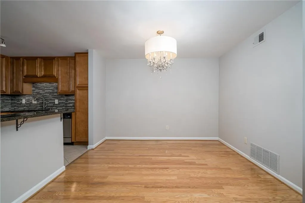1468 Briarwood Road Ne Unit 806, Atlanta, Georgia 30319, 2 Bedrooms Bedrooms, ,2 BathroomsBathrooms,Residential,For Sale,1468 Briarwood Road Ne Unit 806,7619960
