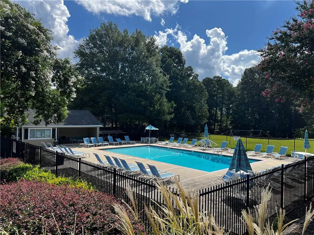 1468 Briarwood Road Ne Unit 806, Atlanta, Georgia 30319, 2 Bedrooms Bedrooms, ,2 BathroomsBathrooms,Residential,For Sale,1468 Briarwood Road Ne Unit 806,7619960
