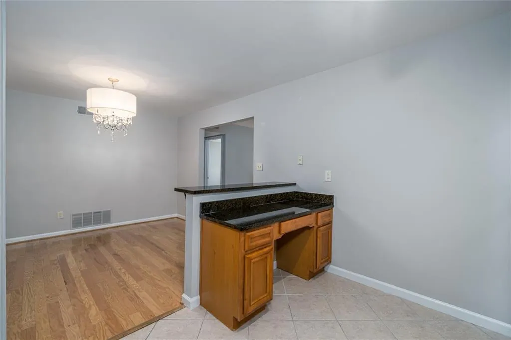 1468 Briarwood Road Ne Unit 806, Atlanta, Georgia 30319, 2 Bedrooms Bedrooms, ,2 BathroomsBathrooms,Residential,For Sale,1468 Briarwood Road Ne Unit 806,7619960