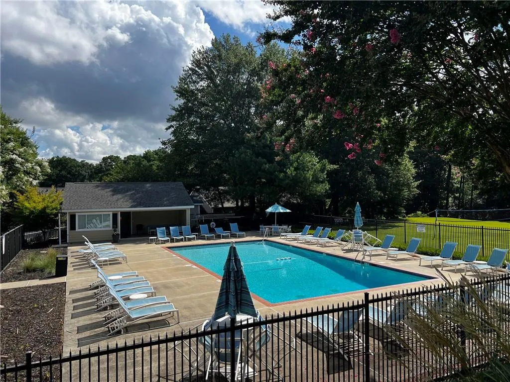 1468 Briarwood Road Ne Unit 806, Atlanta, Georgia 30319, 2 Bedrooms Bedrooms, ,2 BathroomsBathrooms,Residential,For Sale,1468 Briarwood Road Ne Unit 806,7619960