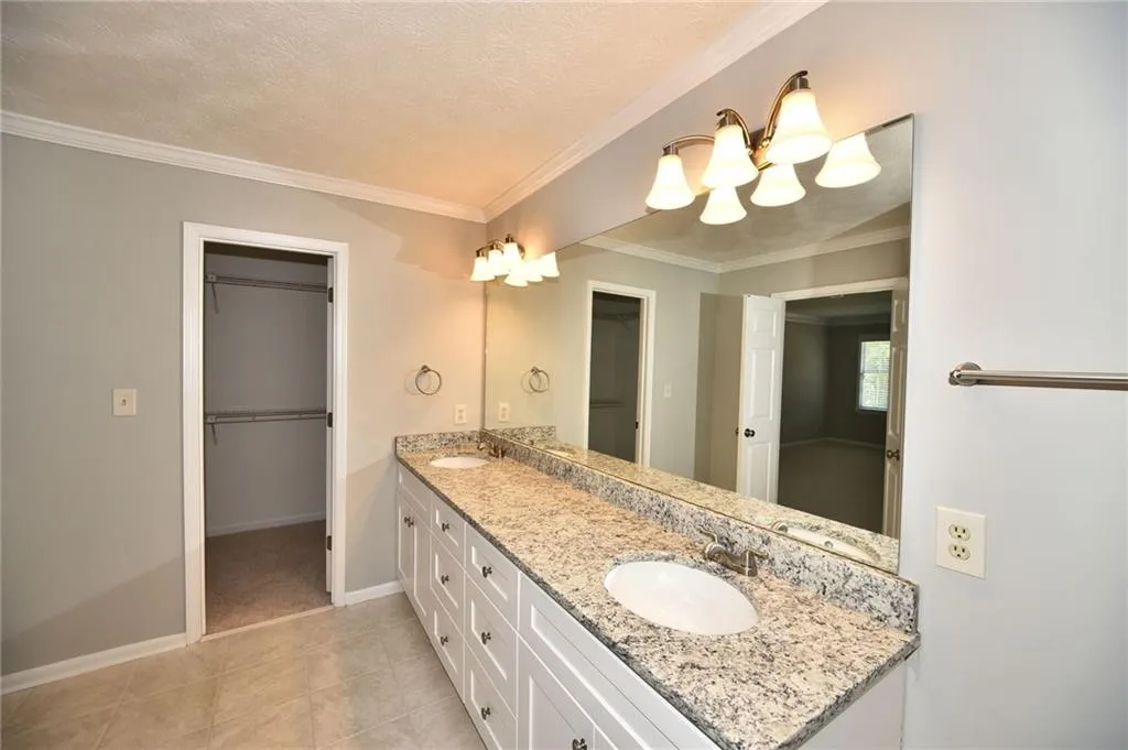 315 Cannady Court, Sandy Springs, Georgia 30350, 6 Bedrooms Bedrooms, ,4 BathroomsBathrooms,Residential,Sold,315 Cannady Court,5699351