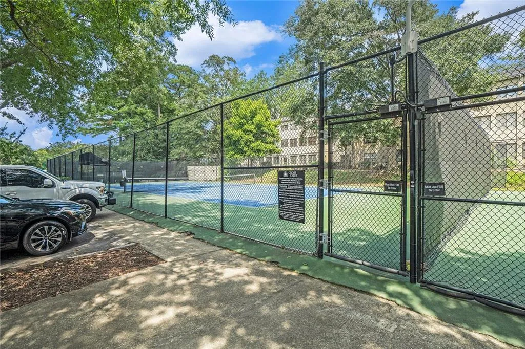 94 Rosaire Place Nw, Atlanta, Georgia 30327, 1 Bedroom Bedrooms, ,1 BathroomBathrooms,Residential,For Sale,94 Rosaire Place Nw,7633505