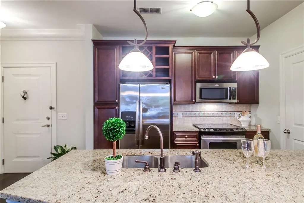 901 Abernathy Road Unit 2200, Sandy Springs, Georgia 30328, 2 Bedrooms Bedrooms, ,2 BathroomsBathrooms,Residential,Sold,901 Abernathy Road Unit 2200,6030561